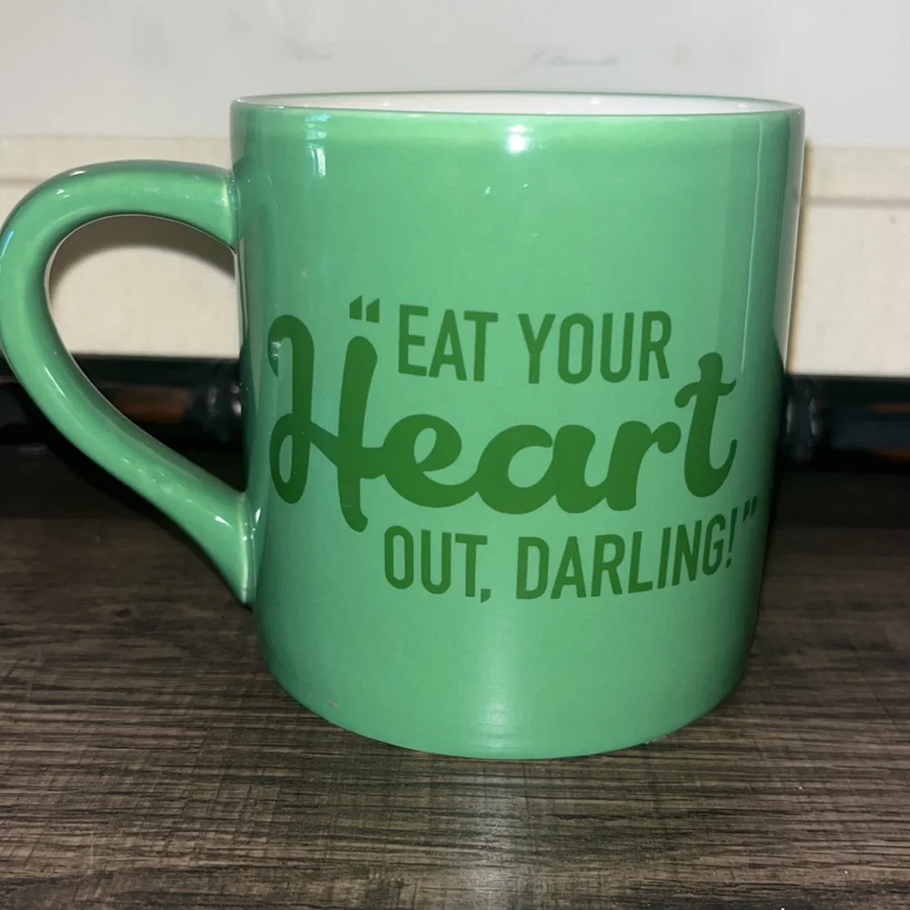 M&M’s Green ‘Lady’ coffee mug. “EAT YOUR Heart OUT, DARLING!’” Double Sided 201